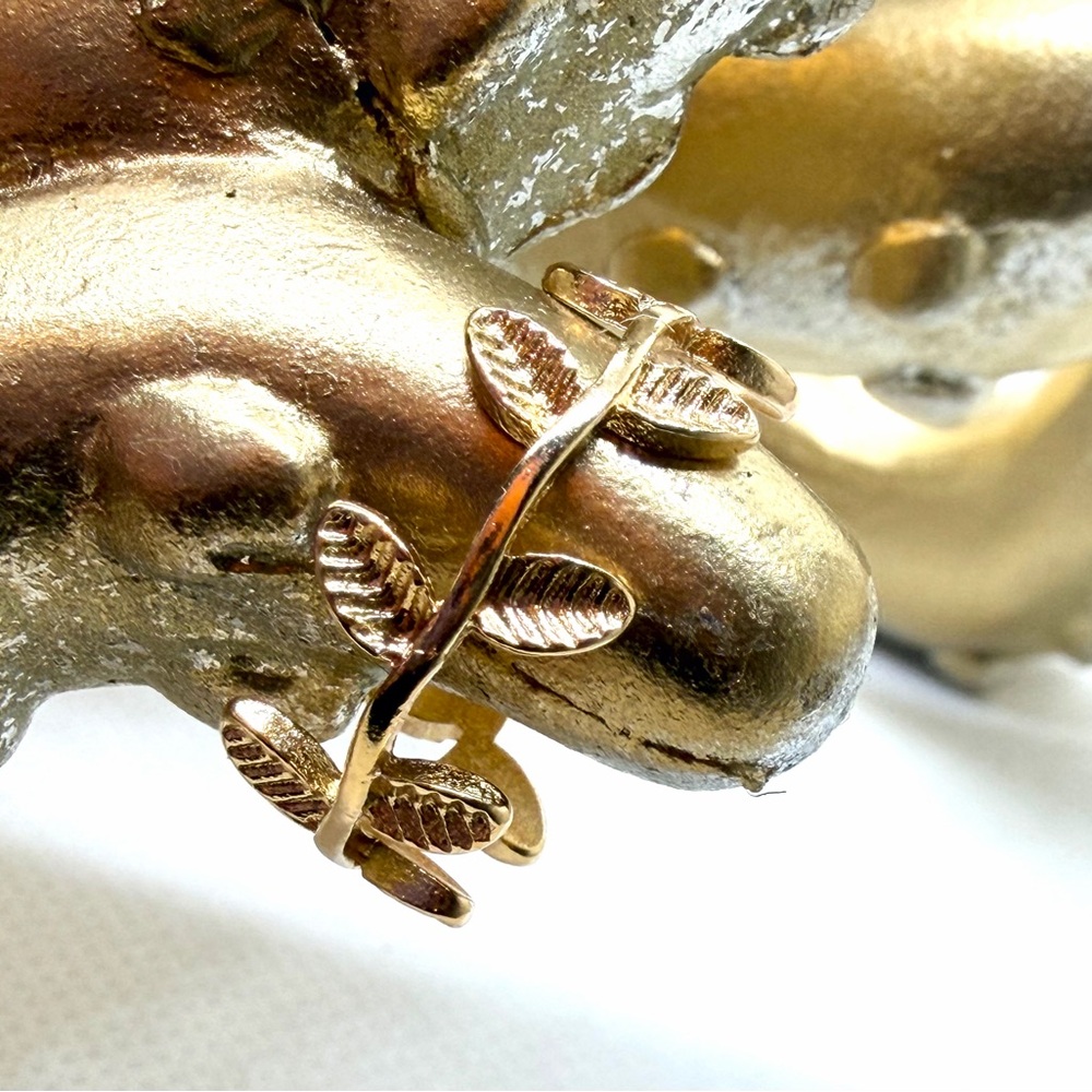 Set of 5 Gold Stacked Midi Rings Set - Picture 4 of 12